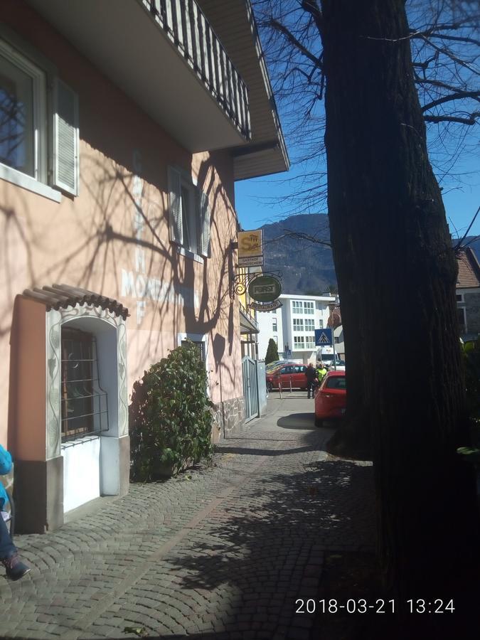 Gasthof Mondschein Hotel Merano Esterno foto